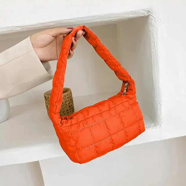 Lattice Pattern Shoulder Bag