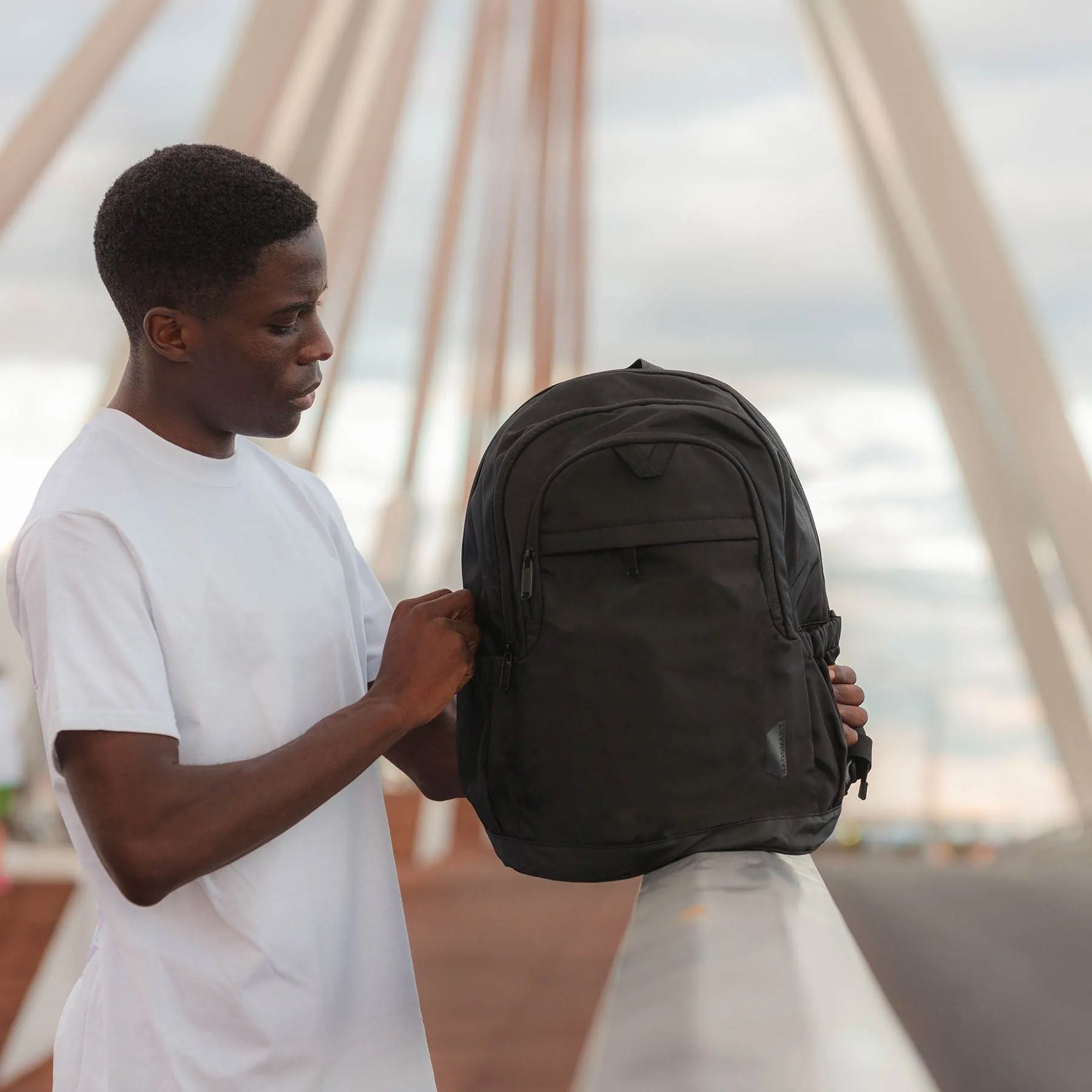 Monde Navigator Backpack