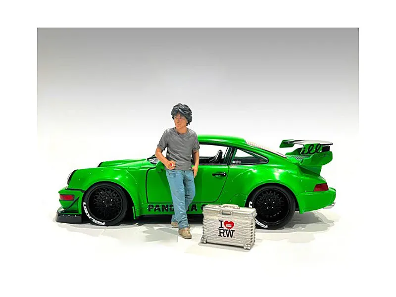 RWB Legend Akira Nakai Nakai-San Figure 2 with Briefcase for 1/18 Scale Models by American Diorama