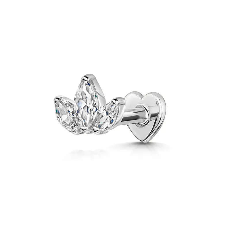 Sparkling Three-Petal Heart Labret Piercing Earring