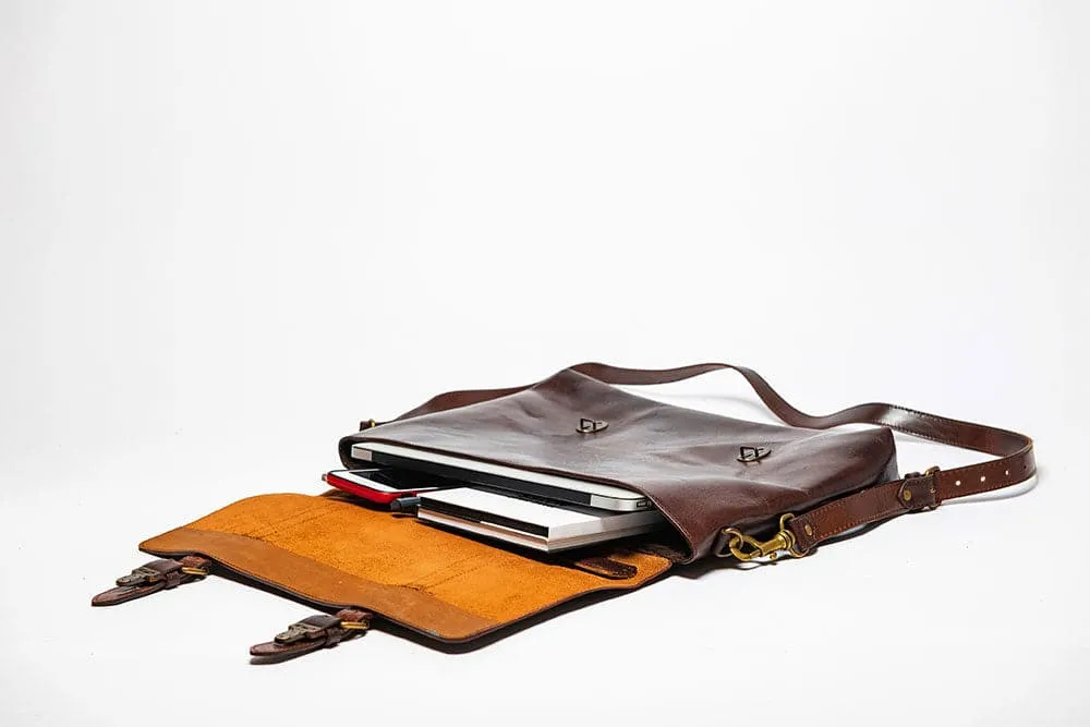 Urban Leather Messenger