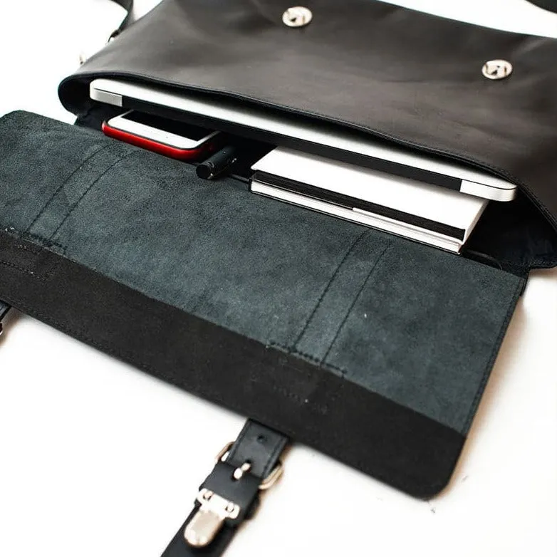 Urban Leather Messenger